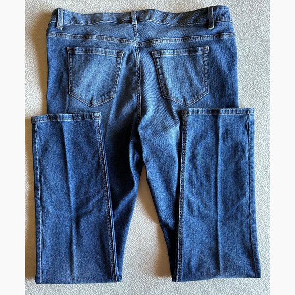 Lane Bryant Denim Straight Leg Jeans - Picture 2 of 3